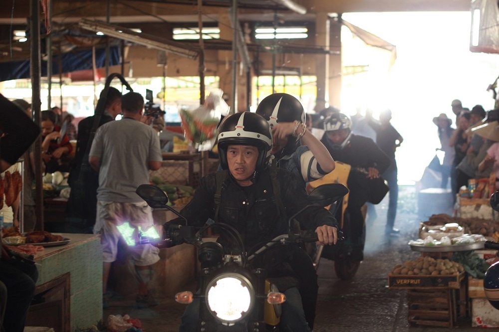 Phim Già gần,  mỹ nhân và găng tơ ảnh 3 Phim Gia gan,  my nhan va gang to anh 3