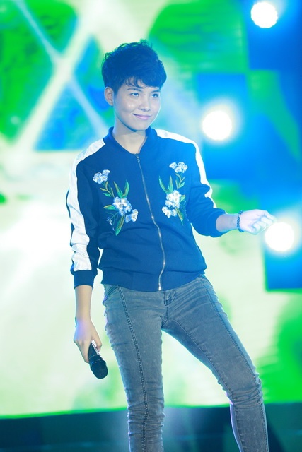 Tour dien Mua he khong do anh 2