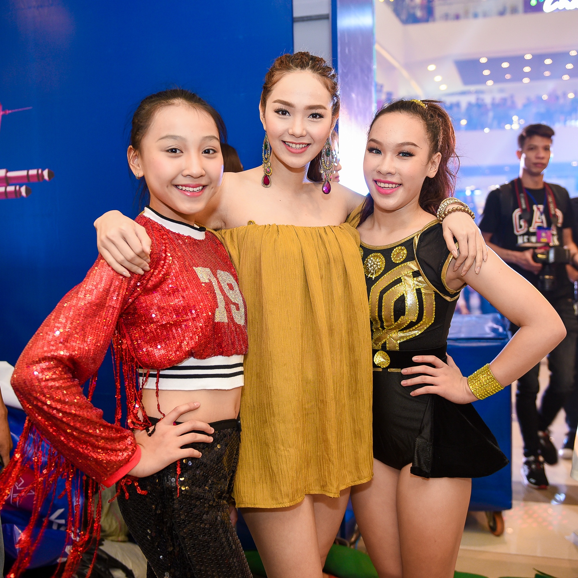 Minh Hằng tổ chức sinh nhật ảnh 14 Minh Hang to chuc sinh nhat anh 14