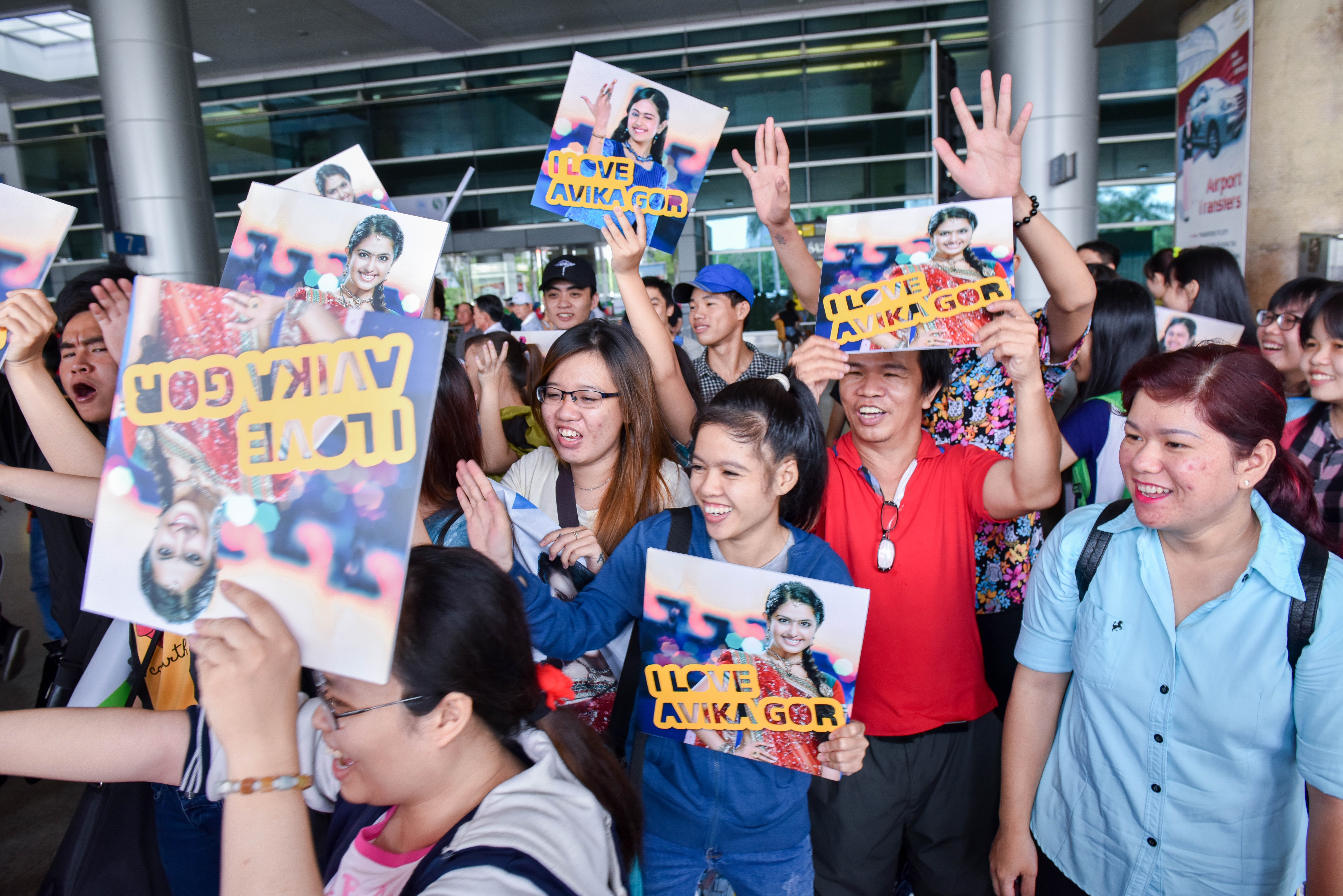 Sao Co dau 8 tuoi sang Viet Nam anh 8