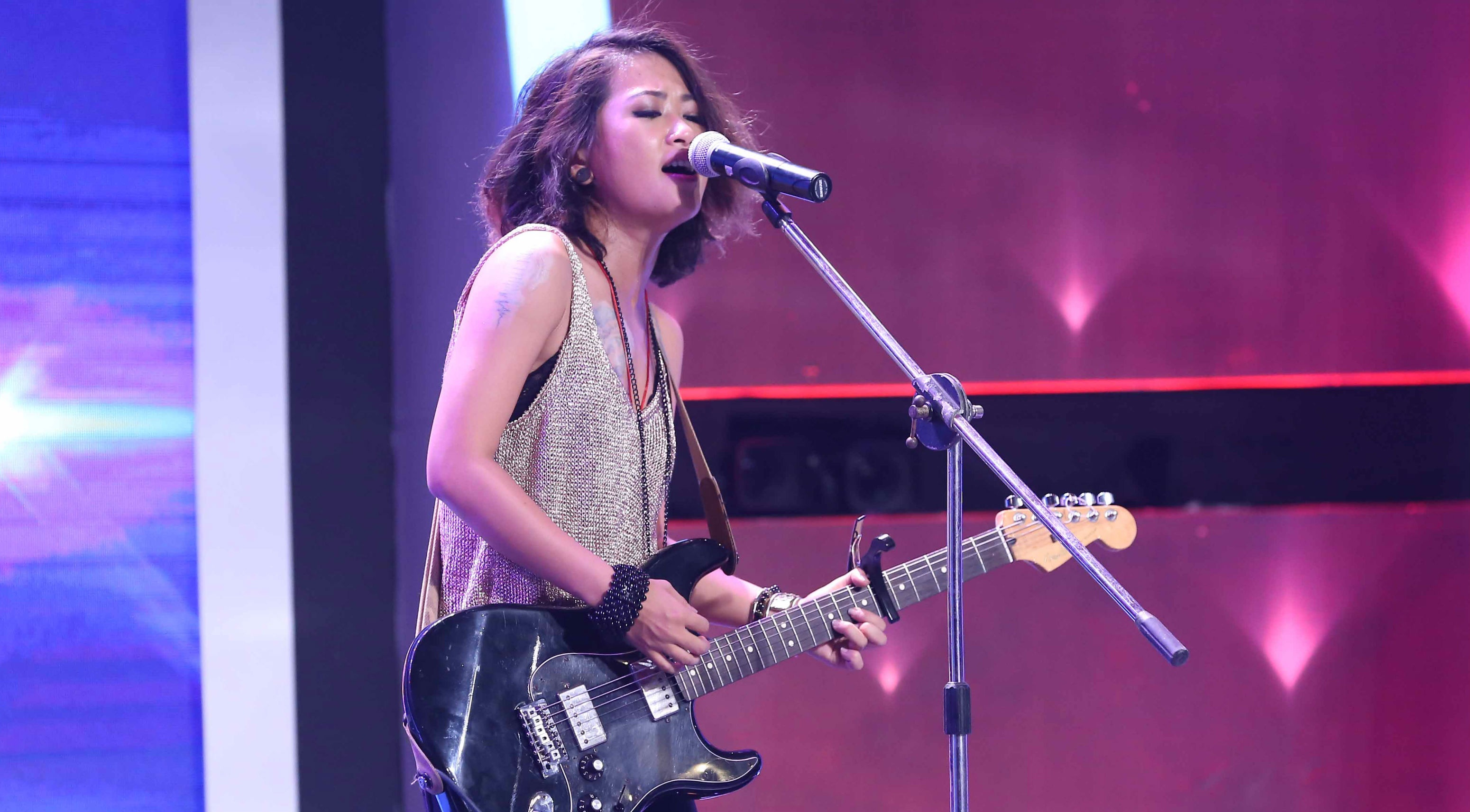 Thu linh ban nhac rock dau tien cua Viet Nam hinh anh