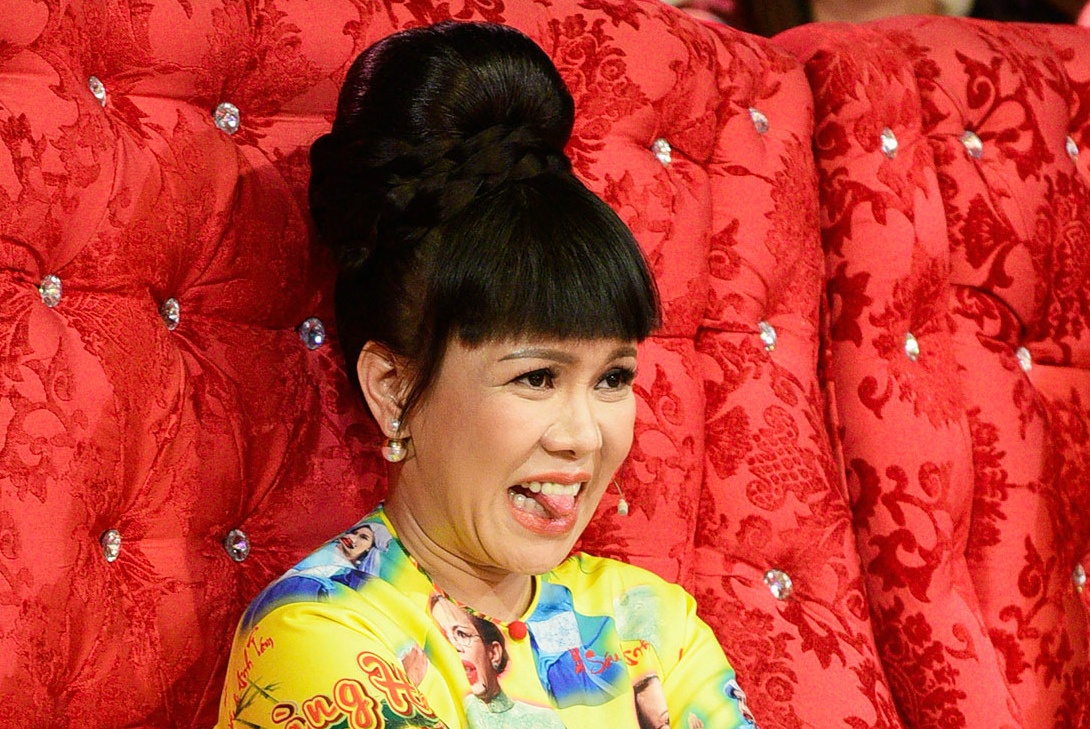 Viet Huong - Tran Thanh nga mu than phuc doi Xem Cuoi hinh anh