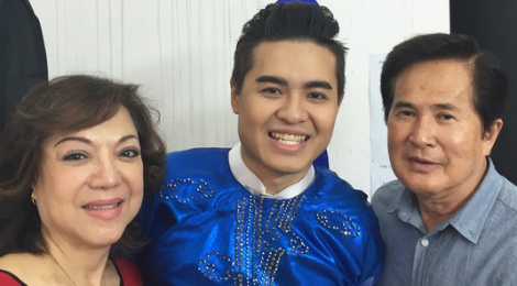 Hoai Thanh bat mi chuyen tinh tai hop sau 10 nam xa cach hinh anh