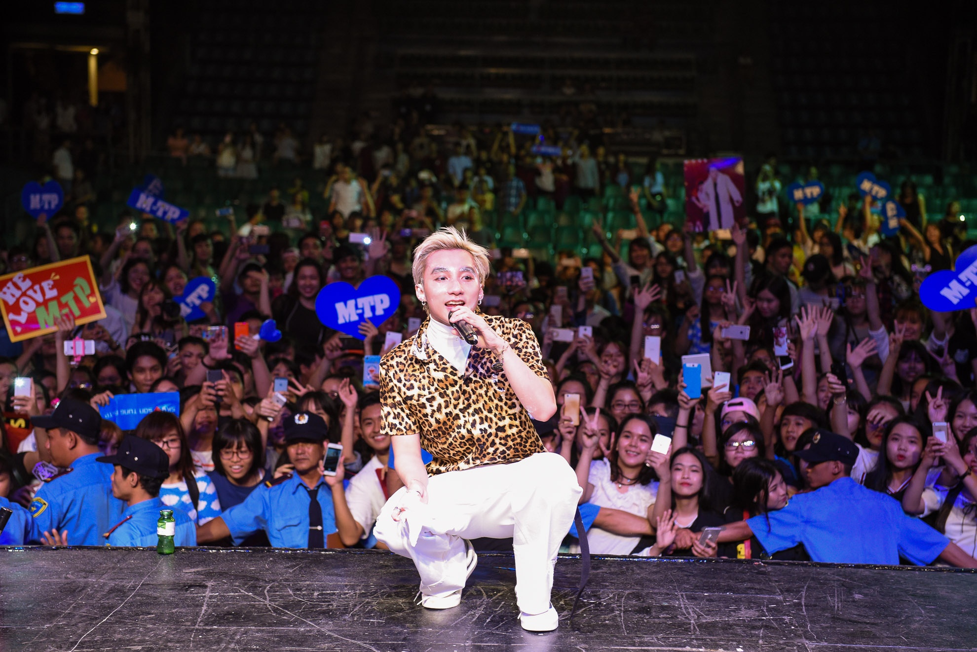 Sinh nhat tuoi 22 cua Son Tung MTP anh 17