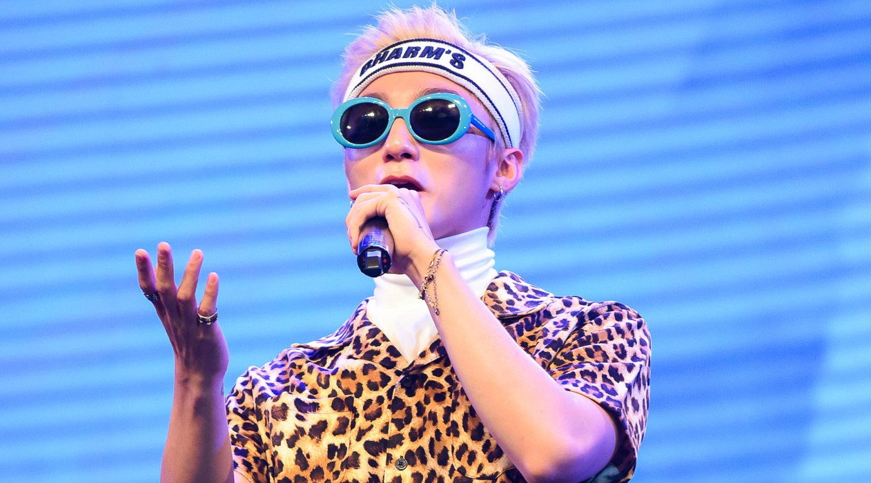 Son Tung M-TP bi fan yeu cau chia tay 'nguoi ay' hinh anh