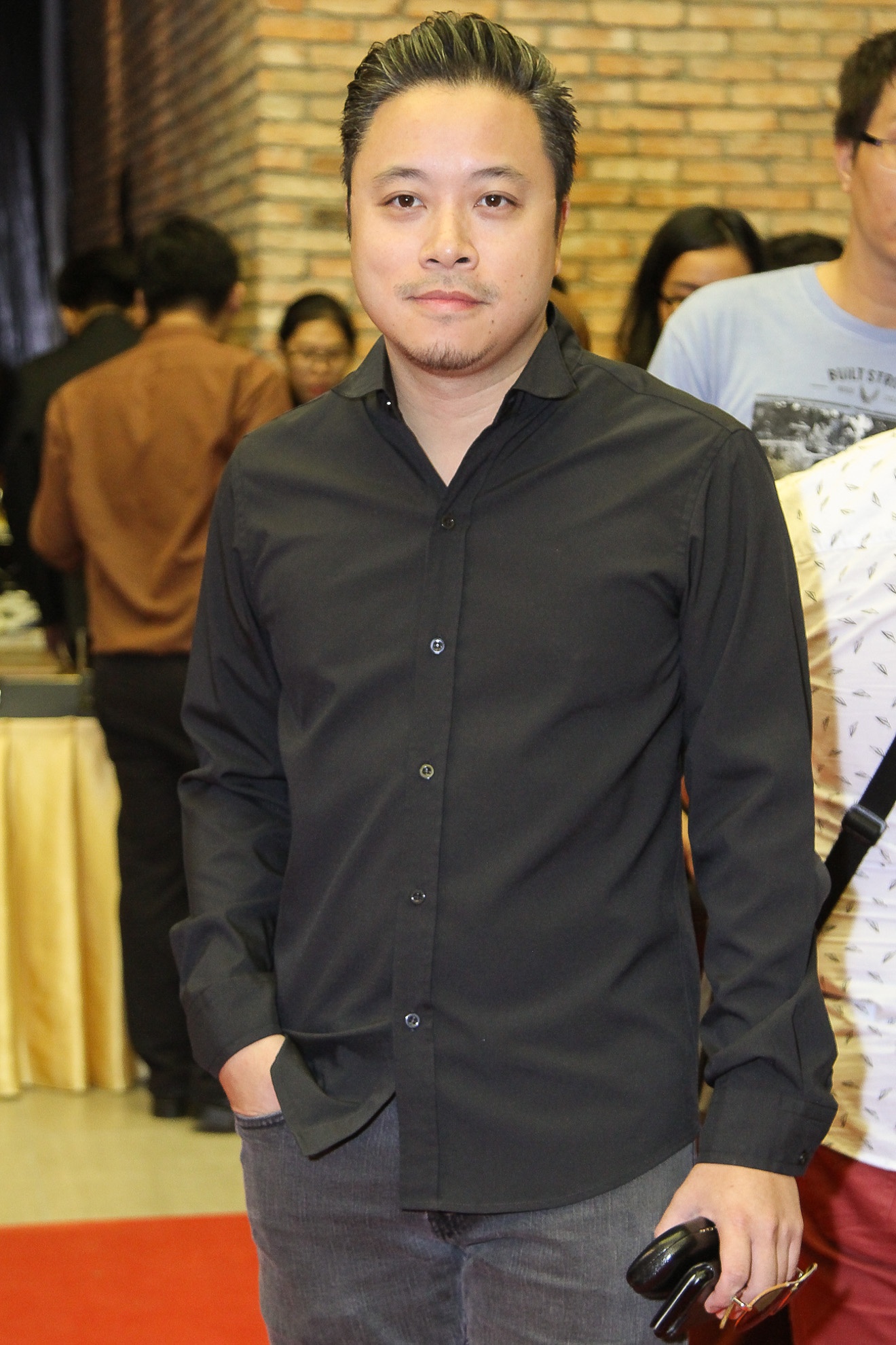 Phương Trinh Jolie khoe vòng 2 ảnh 3 Phuong Trinh Jolie khoe vong 2 anh 3