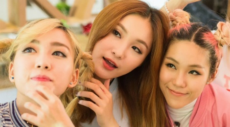 'Ga cung' cua Dong Nhi thang the tren BXH voi MV de thuong hinh anh