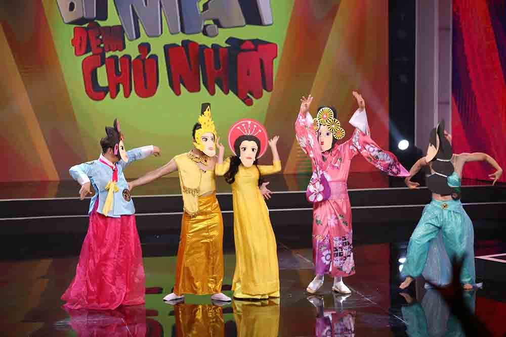 Tập 1 Bí mật đêm chủ nhật 2016  ảnh 1 Tap 1 Bi mat dem chu nhat 2016 anh 1