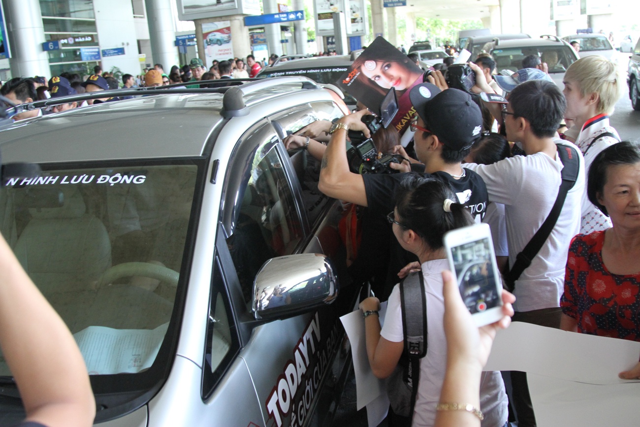 Sao Co dau 8 tuoi sang Viet Nam anh 16