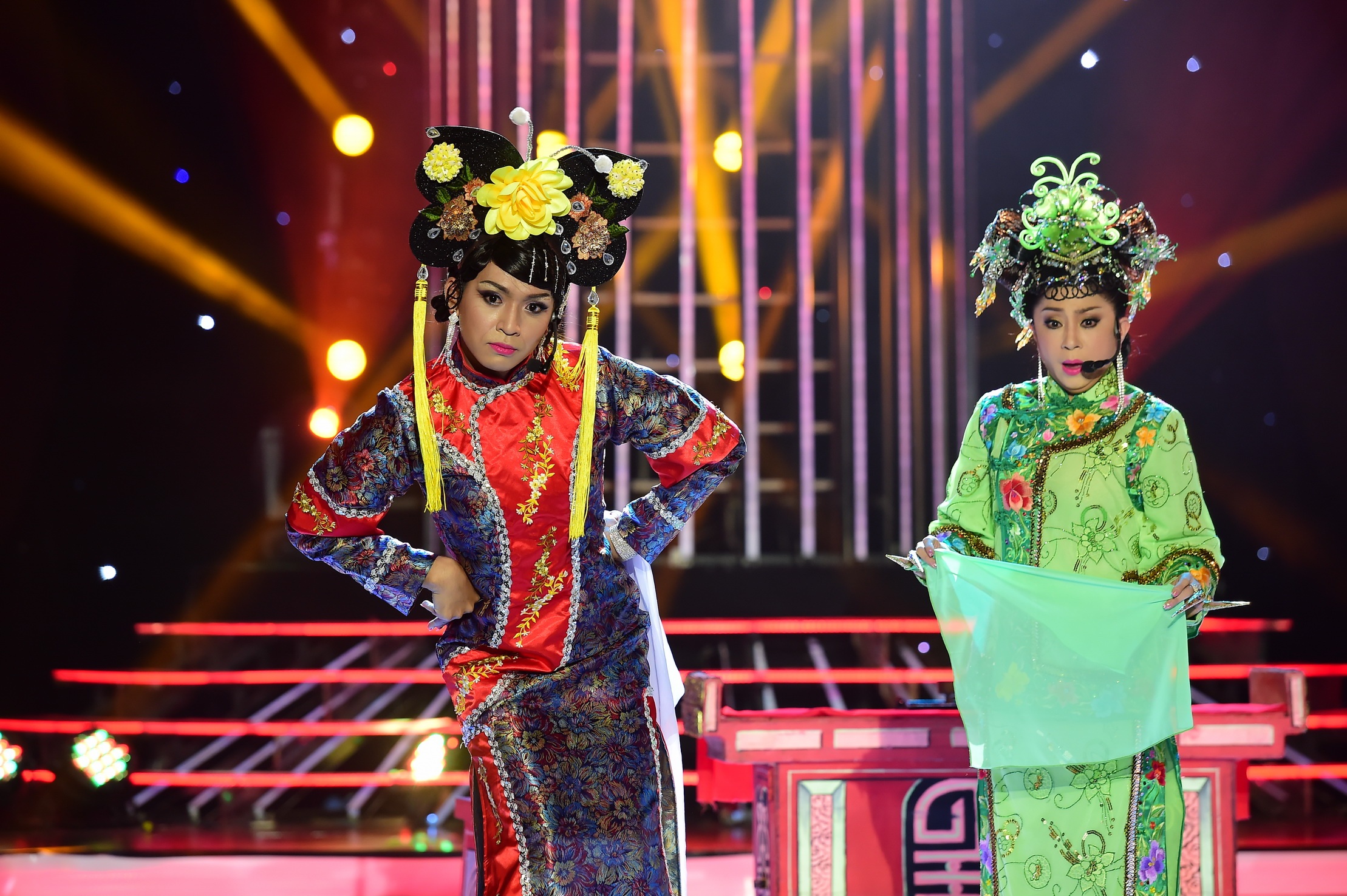 Gala Guong mat than quen 2016 anh 3