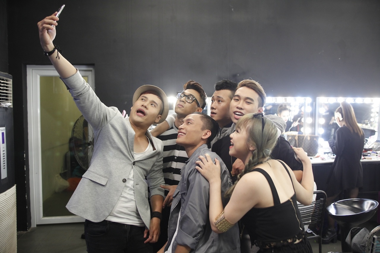 Thu Minh duoc chong tang sieu xe anh 8