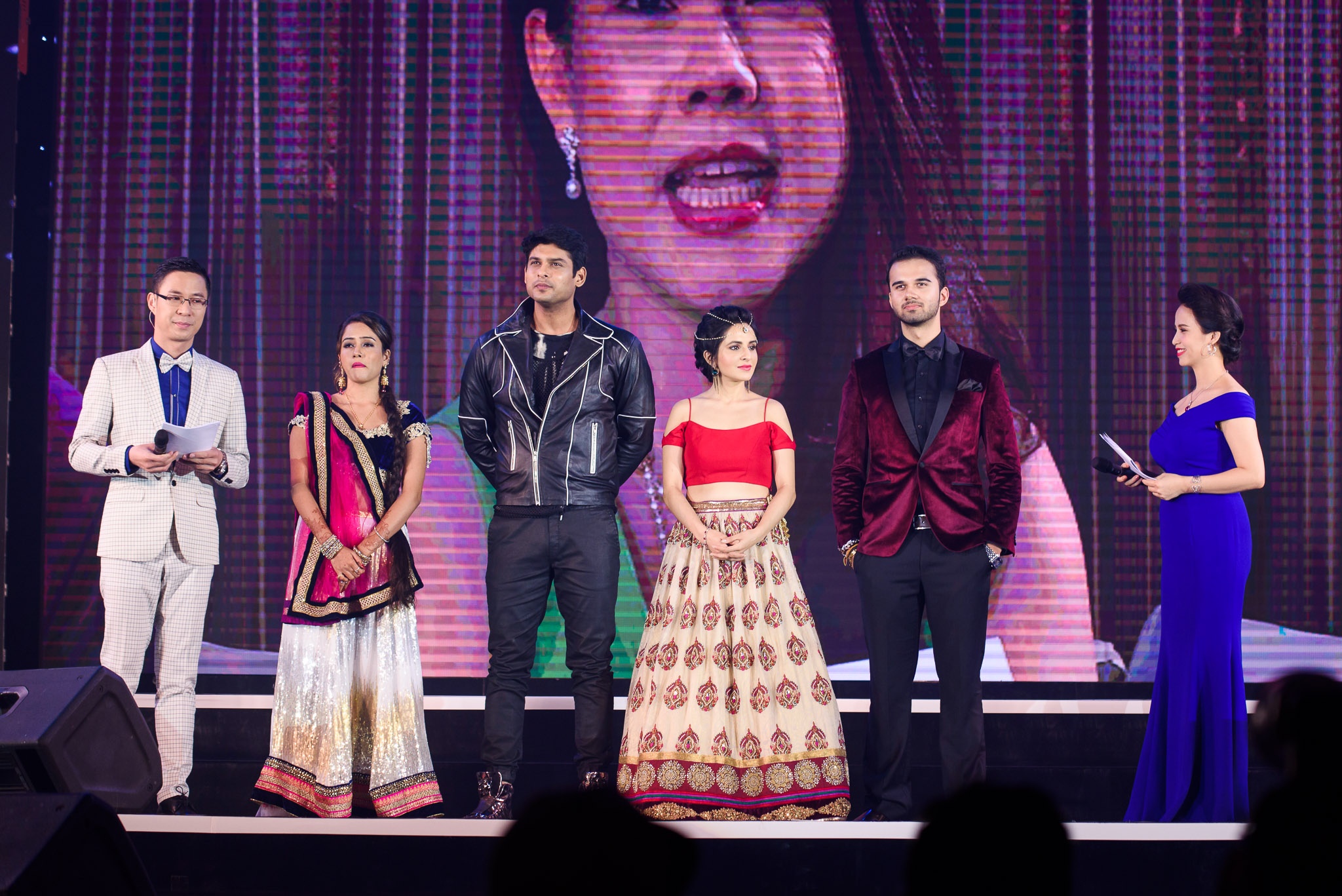 Sao Cô dâu 8 tuổi sang Việt Nam ảnh 1 Sao Co dau 8 tuoi sang Viet Nam anh 1