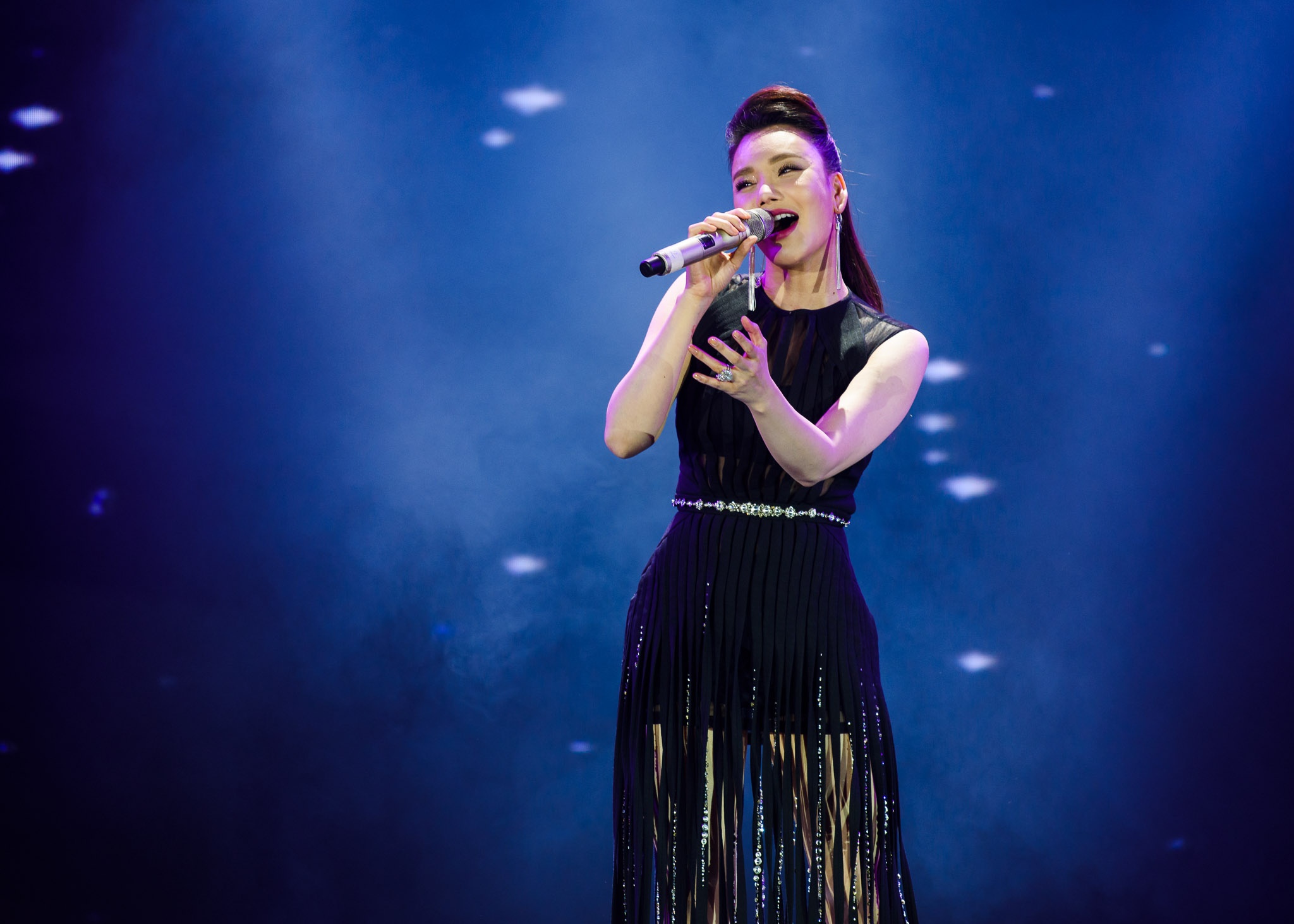 Sao Cô dâu 8 tuổi sang Việt Nam ảnh 8 Sao Co dau 8 tuoi sang Viet Nam anh 8