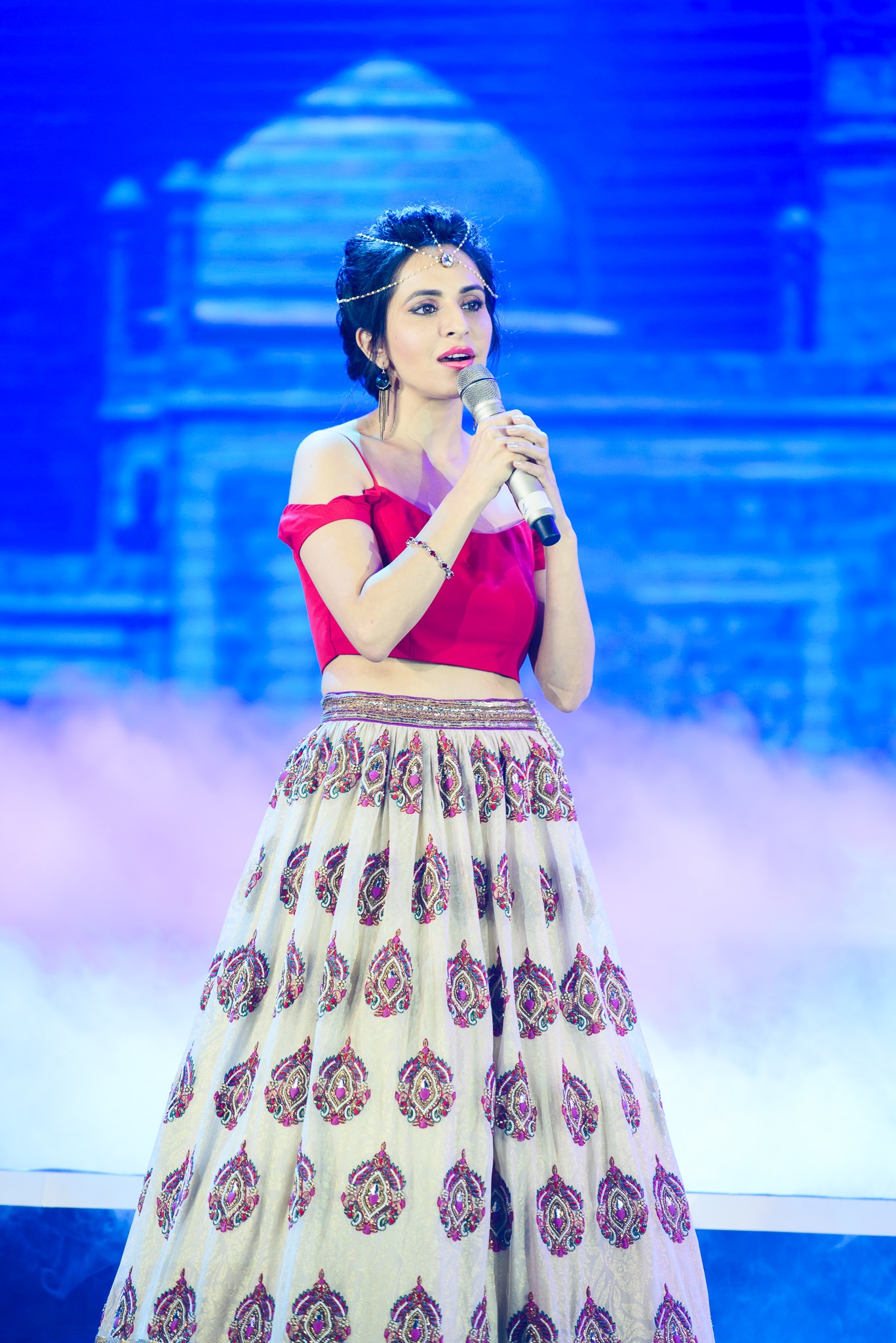 Sao Cô dâu 8 tuổi sang Việt Nam ảnh 2 Sao Co dau 8 tuoi sang Viet Nam anh 2