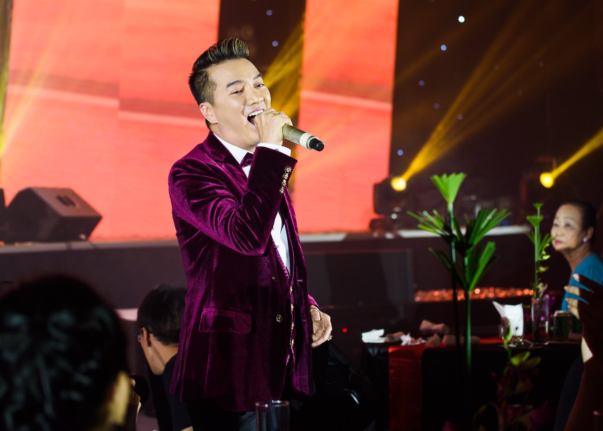 Sao Cô dâu 8 tuổi sang Việt Nam ảnh 6 Sao Co dau 8 tuoi sang Viet Nam anh 6