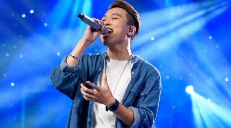 Thi sinh Bang Kieu che tieng Anh ngo nghe van hat nhac ngoai hinh anh