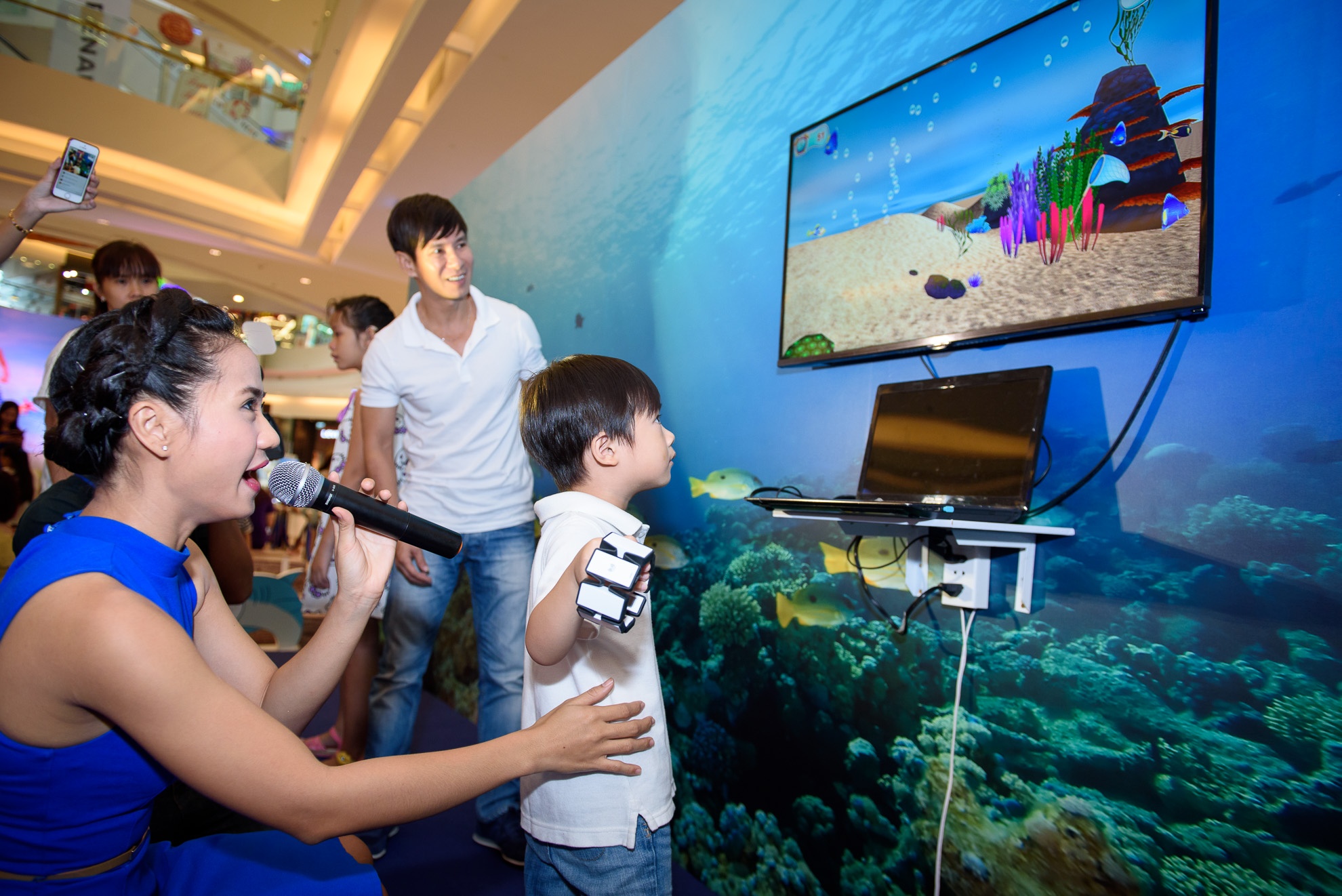 Vợ Lý Hải lấy lại vóc dáng sau khi sinh ảnh 7 Vo Ly Hai lay lai voc dang sau khi sinh anh 7