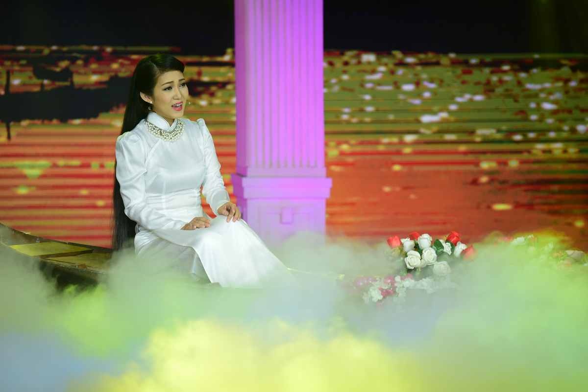 Tinh khuc vuot thoi gian thang 7 anh 8