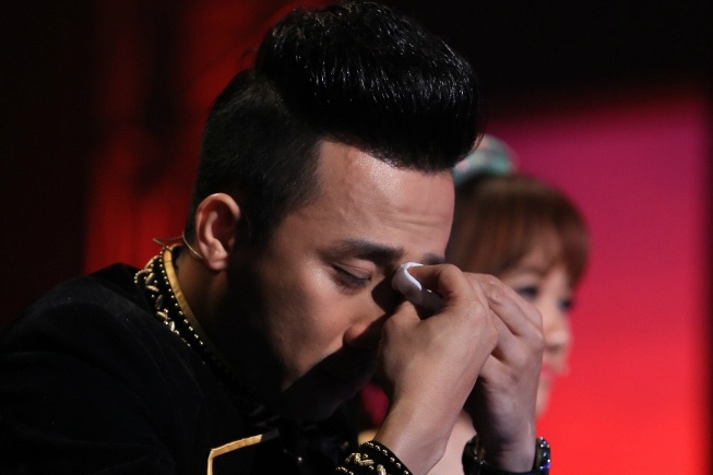 Tran Thanh bat khoc vi ban sao cua Phuong Thanh hinh anh