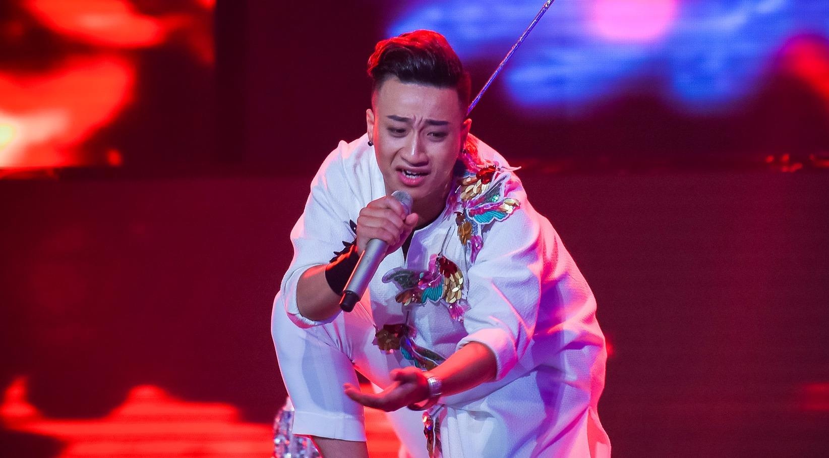 Hat khong tot nhung vu cong Adam van duoc chon hinh anh