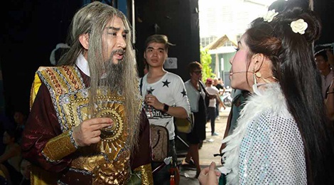 Cha con NSUT Kim Tu Long tai hien vo 'Trong Thuy – My Chau' hinh anh