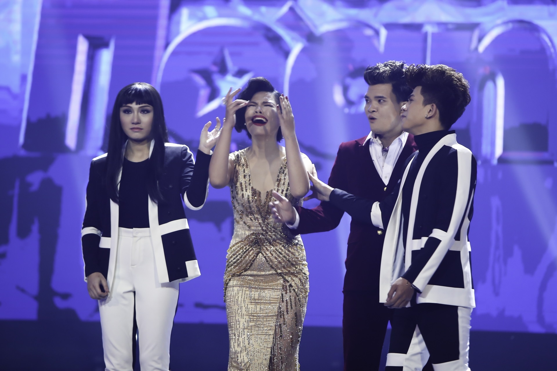 Gala trao giai Bien hoa hoan hao anh 2