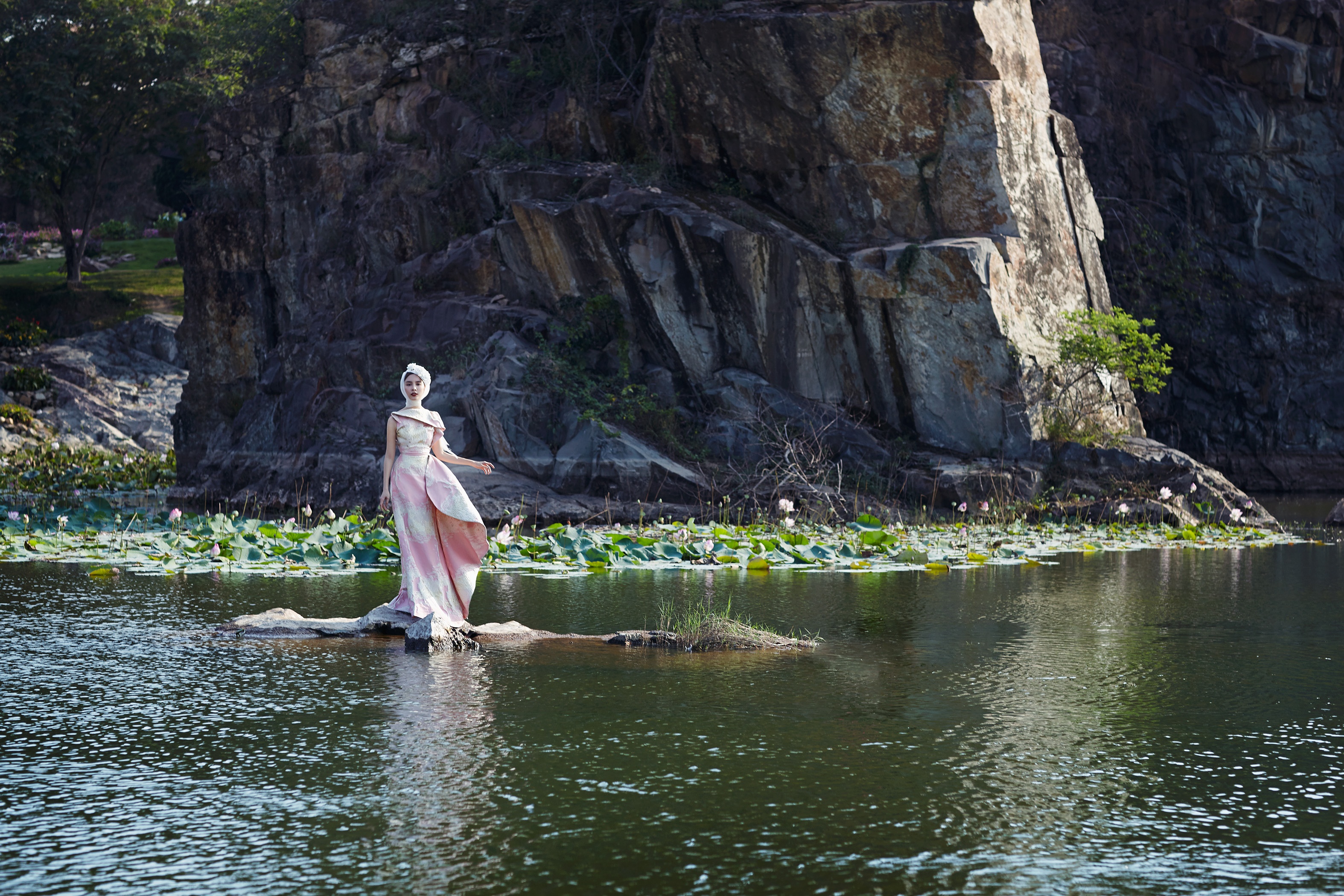 Bo anh moi cua Duong Truong Thien Ly anh 7