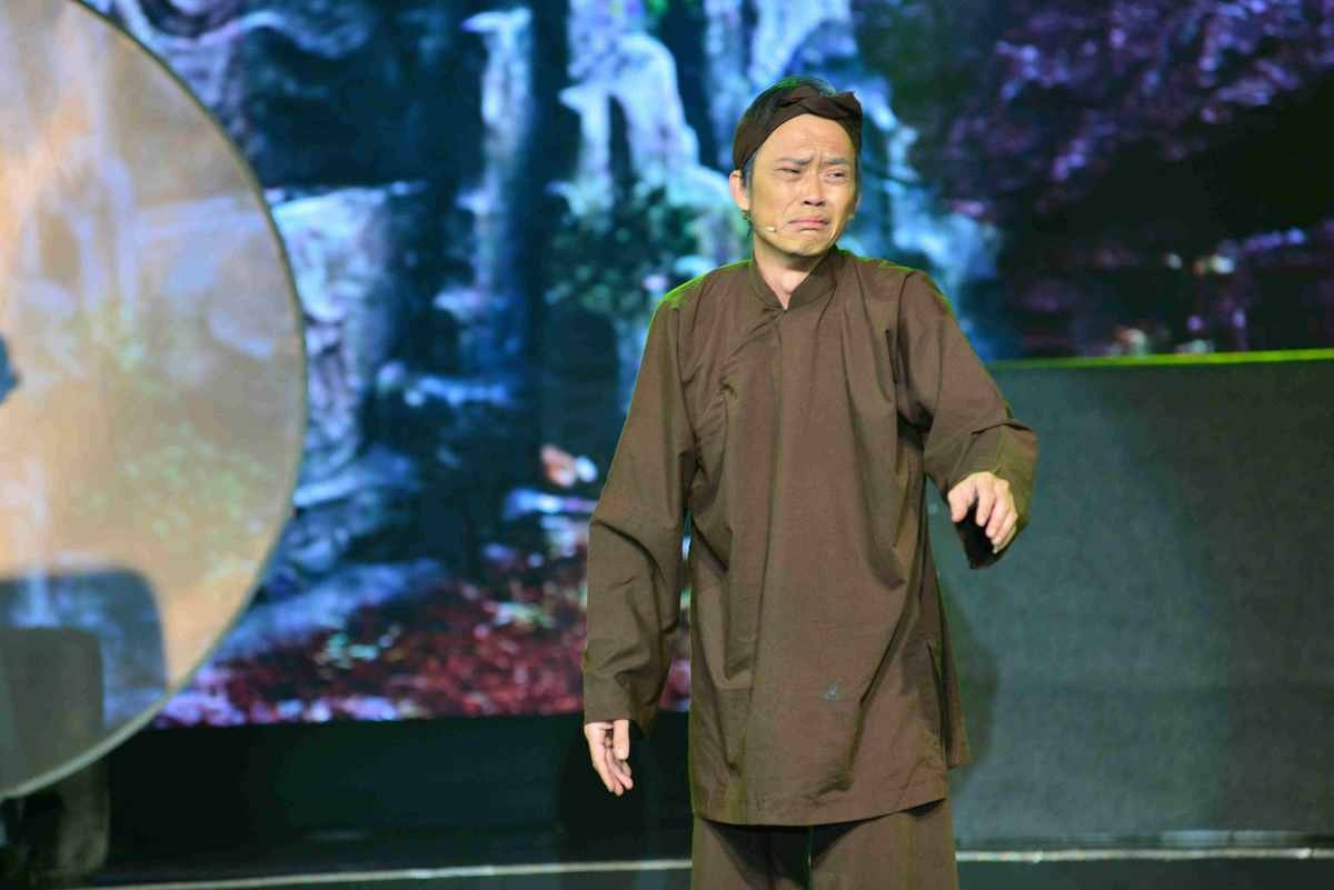 Hoài Linh làm live show ở miền Trung ảnh 1 Hoai Linh lam live show o mien Trung anh 1