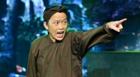 Hoai Linh thuc hien tour dien o mien Trung gay quy gio To hinh anh