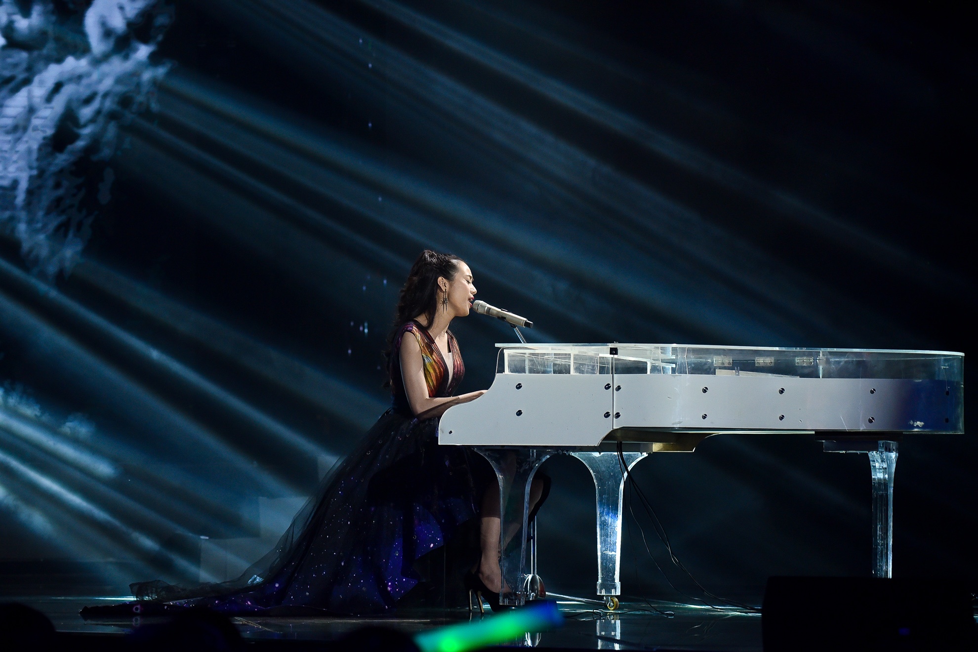 Dem ban ket X Factor anh 15