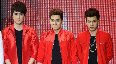 Nhom nhac dien trai The Wings duoc hoi sinh o X Factor hinh anh