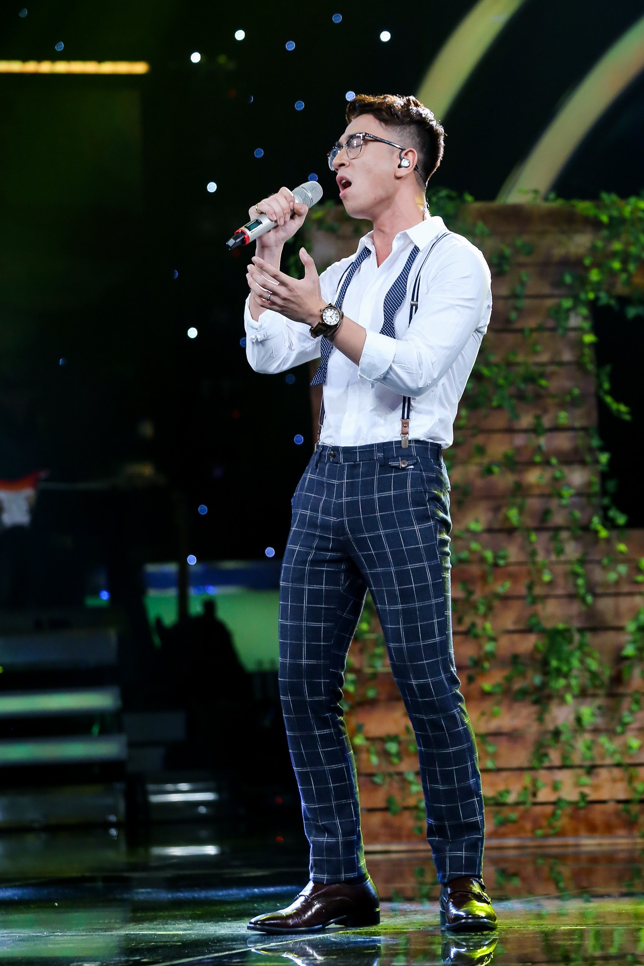 Gala 5 cuộc thi Vietnam Idol ảnh 5 Gala 5 cuoc thi Vietnam Idol anh 5