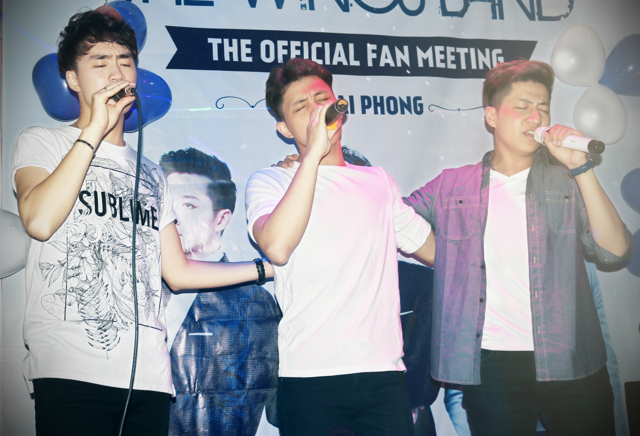 Nhóm nhạc The Wings tổ chức họp fan ảnh 2 Nhom nhac The Wings to chuc hop fan anh 2