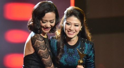 MC Ngoc Trinh: 'VTV khong gian lan ket qua giai thuong' hinh anh