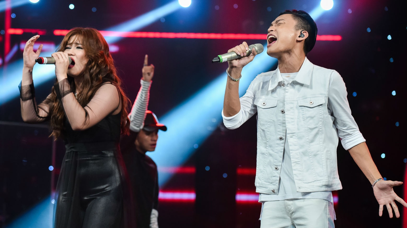 Thao Nhi - Viet Thang: Choi voi hinh anh