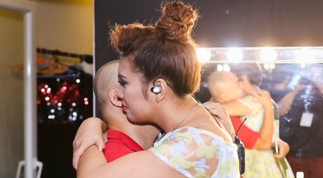 Chong Viet cua co gai Philippines den truong quay tham vo hinh anh