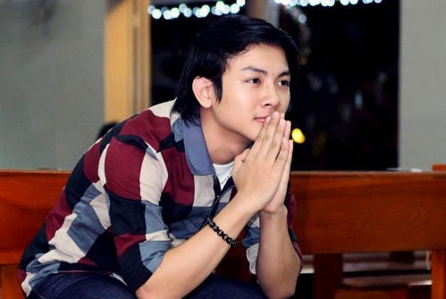 Sao Viet lang nguoi truoc tin Minh Thuan qua doi hinh anh