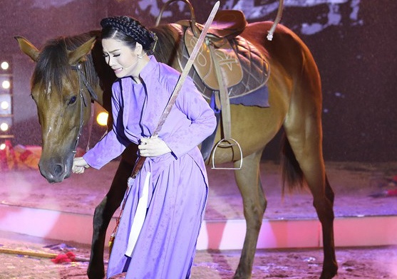 Huong Lua - Tinh non nuoc hinh anh