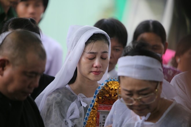 Dam tang Thanh Tong anh 14