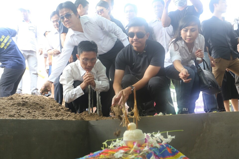 Dam tang Thanh Tong anh 15