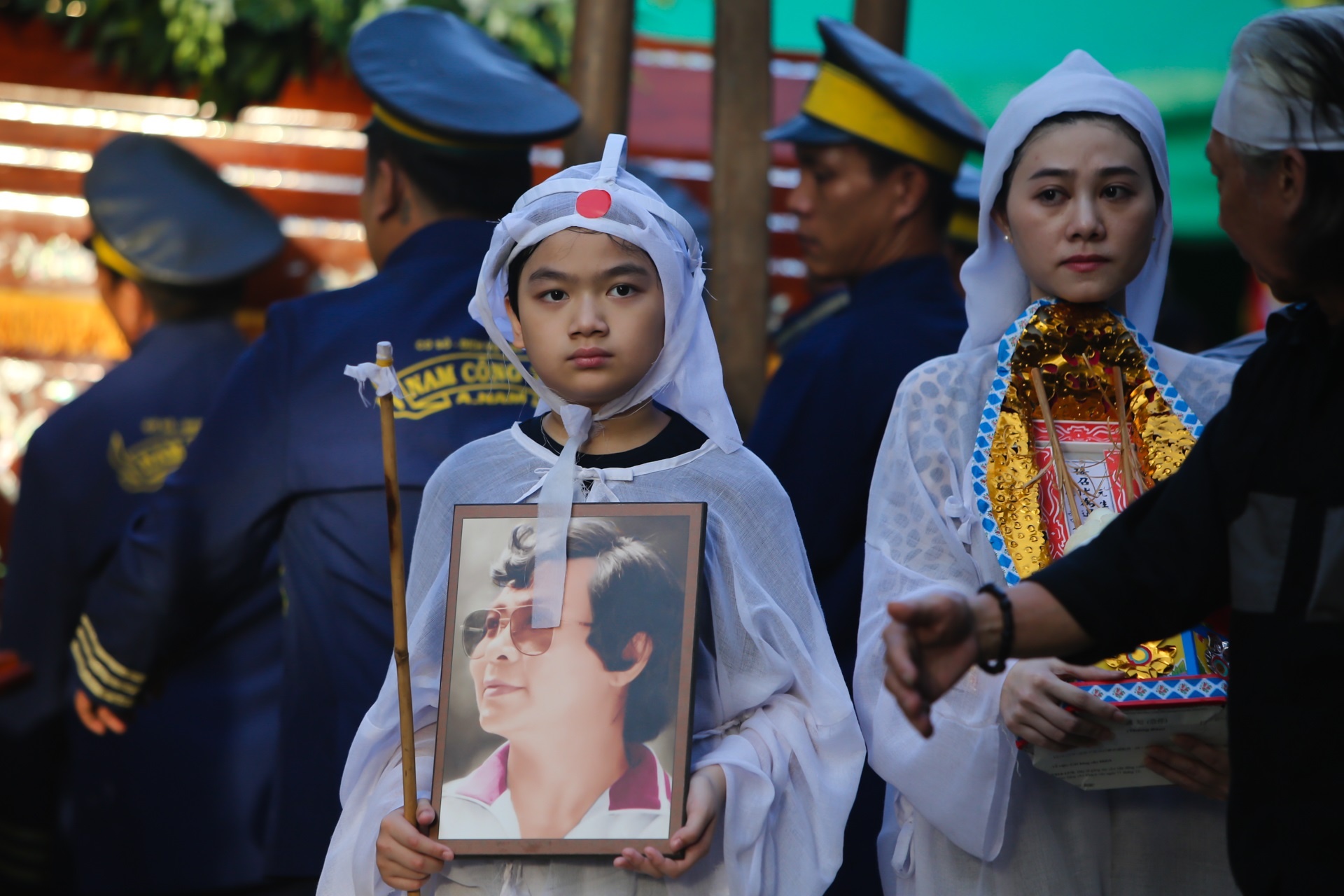 Dam tang Thanh Tong anh 6