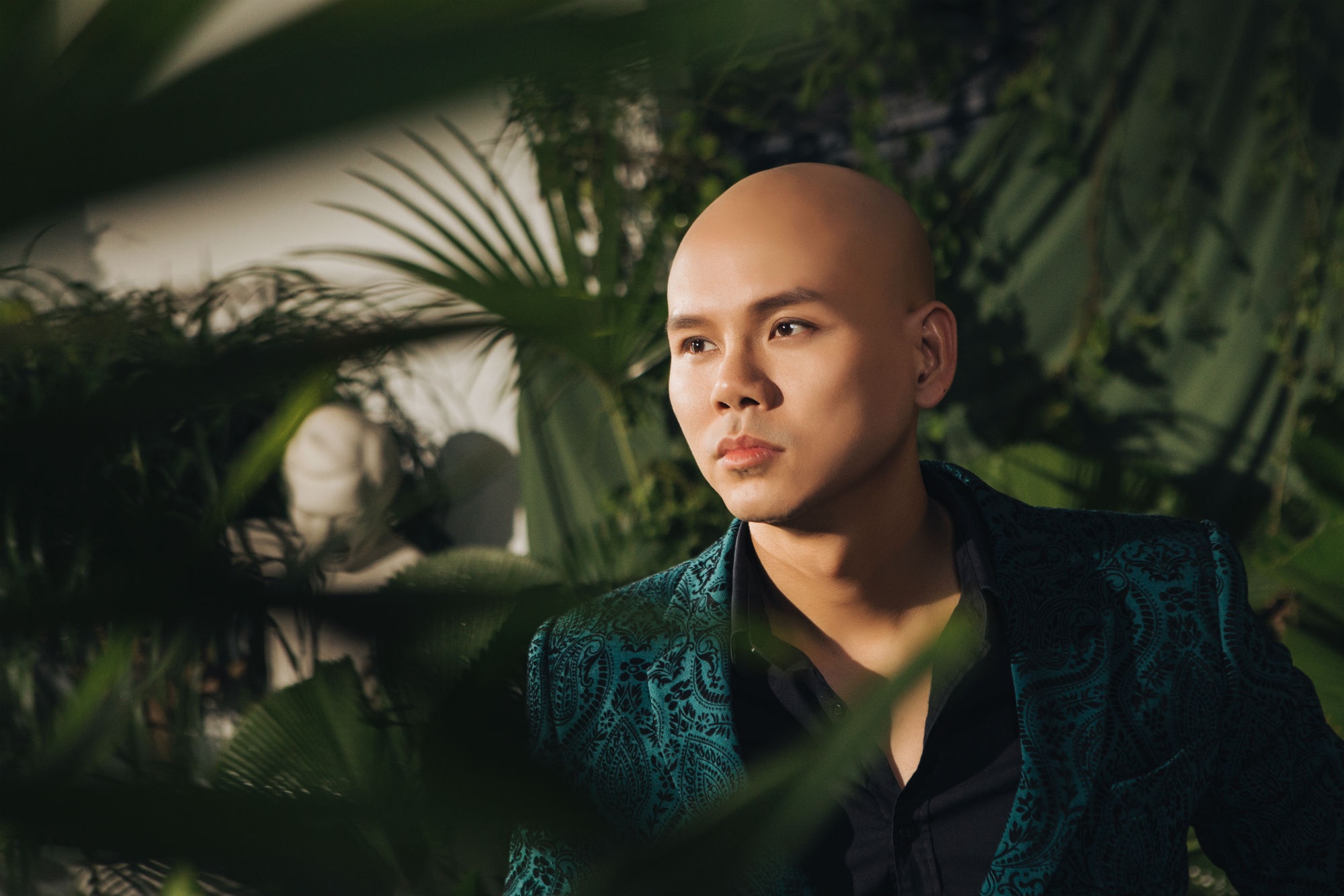 Phan Đinh Tùng ra MV Vì ta không hiểu nhau ảnh 4 Phan Dinh Tung ra MV Vi ta khong hieu nhau anh 4