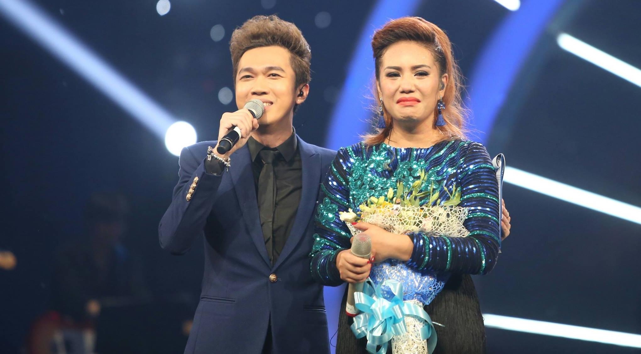 Janice Phuong khoc nuc no khi dang quang Vietnam Idol hinh anh