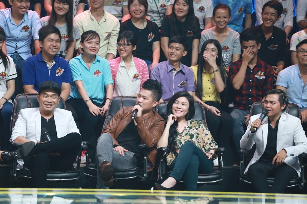 Tap 2 Ca si giau mat anh 6