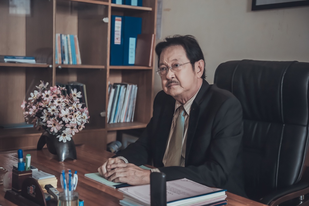 Nguyen Chanh Tin dong phim Hinh nhan anh 1