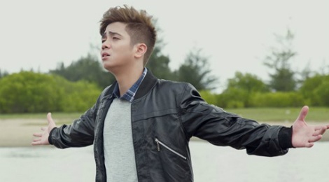 MV moi cua Bui Anh Tuan soan ngoi Phuong My Chi tren BXH hinh anh