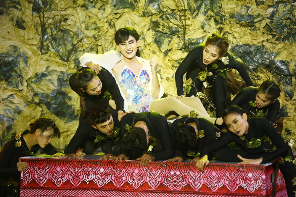 Tap 8 Cung nhau toa sang anh 10