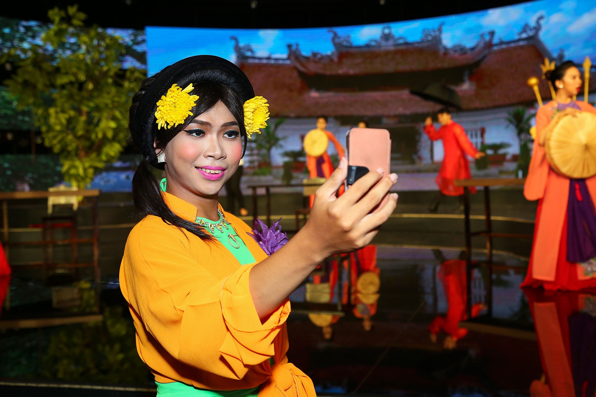 Tập 25 Làng hài mở hội ảnh 6 Tap 25 Lang hai mo hoi anh 6