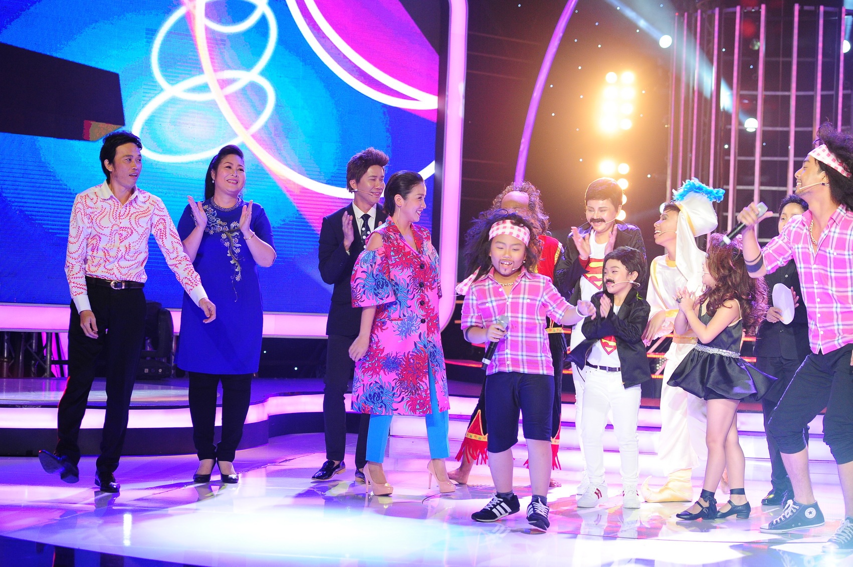 Tap 2 Guong mat than quen nhi anh 16