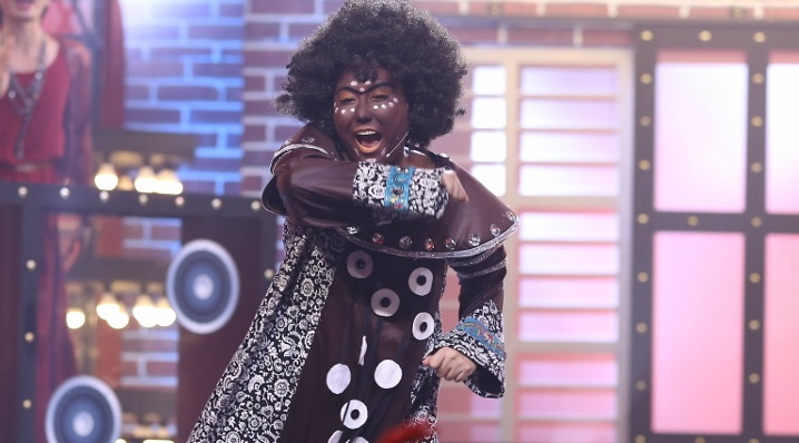 Phi Thanh Van nhai Thanh Loc hinh anh